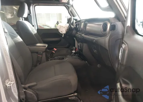 2020 Jeep Wrangler Unlimited Sport S 4X4 z USA, uszkodzony, nr VIN 1C4HJXDN4LW136986